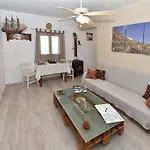 La Casa Di Maryolo Zannel Seaside Serenity בית נופש *