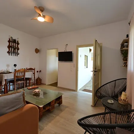La Casa Di Maryolo Zannel Seaside Serenity *